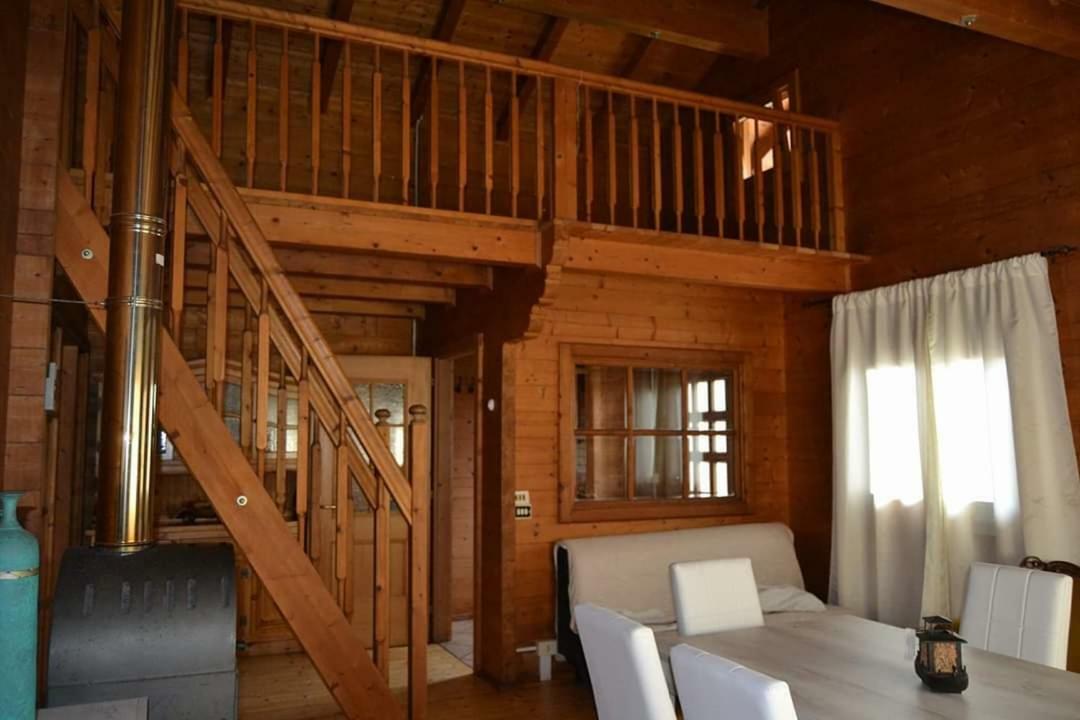Chalet L Oasi Di Ambra 8 Posti Letto Con Uso Piscina Ardea Bagian luar foto